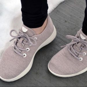 Allbirds Women Blush Tui Tan Wool Runners SZ 7